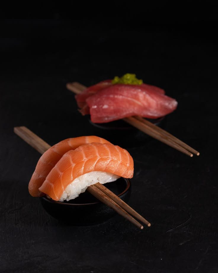 NIGUIRI SAKE Y MAGURO